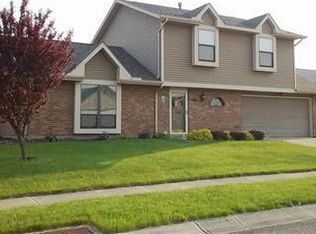 8678 Deer Hollow Dr, Dayton, OH 45424