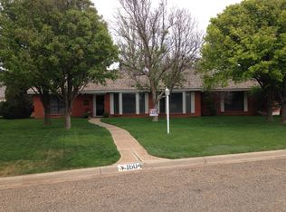 1604 Country Ln, Panhandle, TX 79068