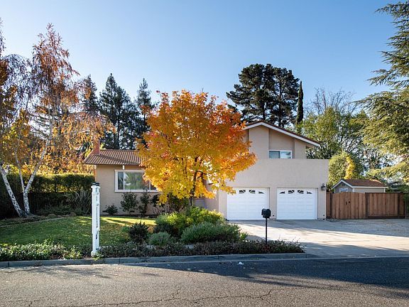 2nd image of 12915 Glen Brae Dr