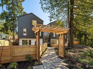 11824 31st Pl NE, Seattle, WA 98125