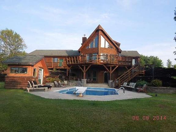 3rd image of 1506 Shalom Dr