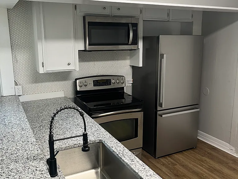 8701 Fowler Ave #3 — Photo 8
