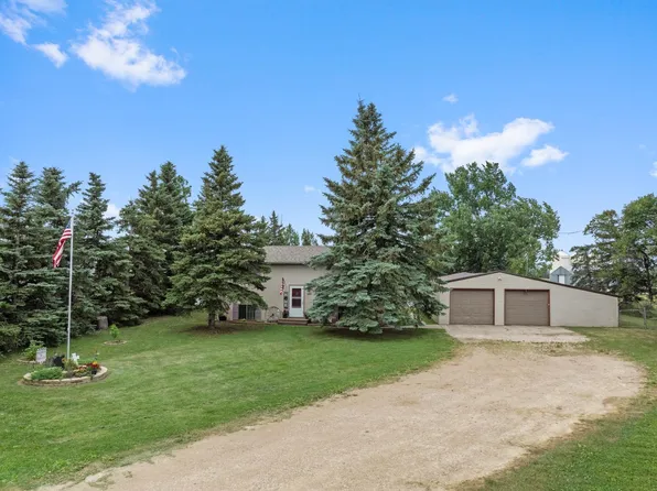 120 McDonald Ave, Deering, ND 58731