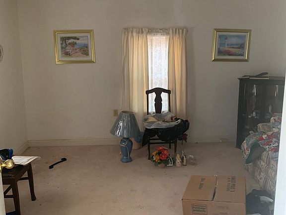 5th image of 1120 Cherry Hill Trl S