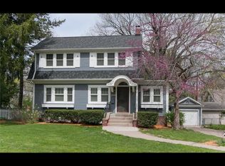 2316 Ridgeway Dr SE, Cedar Rapids, IA 52403