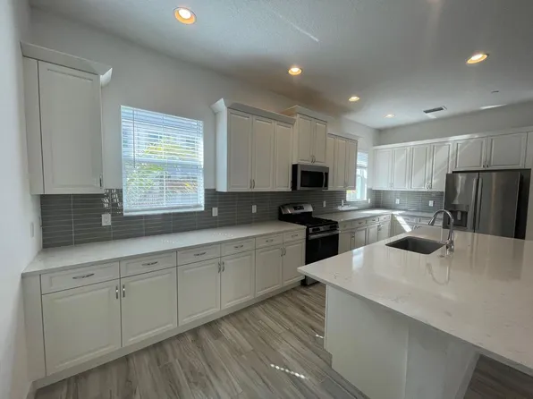 8086 Hobbes Way, Palm Beach Gardens, FL 33418