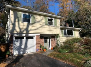 821 Fenimore Rd, Mamaroneck, NY 10543