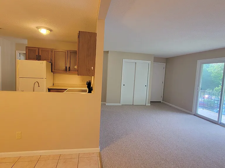 20 Luxury Dr #23 — Photo 15