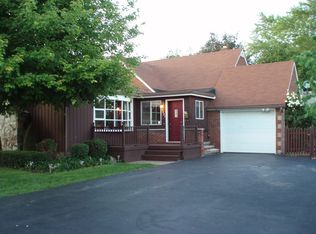 3021 Dorchester Rd, Niagara Falls, NY 14305