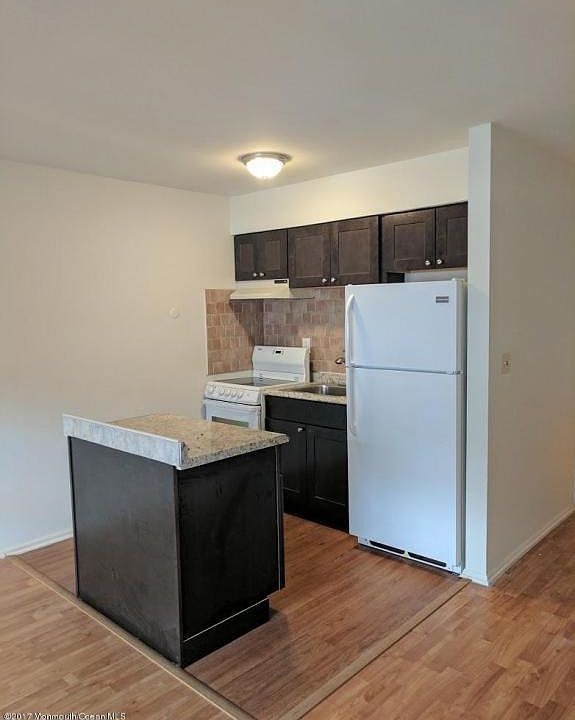 1st image of 412 3rd Ave APT B3