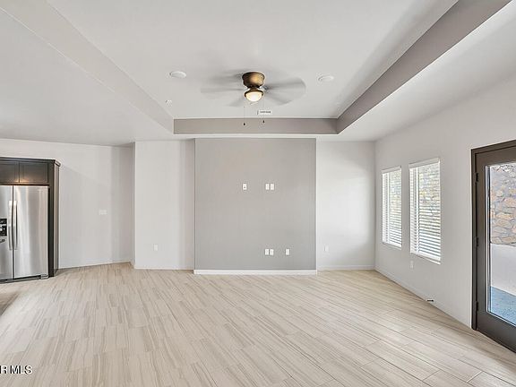 5th image of 708 Birmingham Pl
