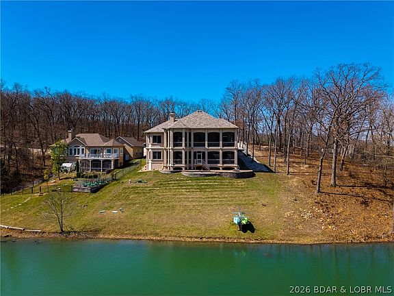 3rd image of 247 Chessman Dr