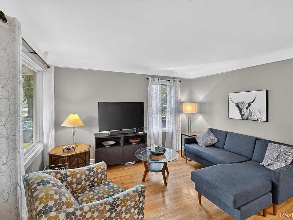 536 S Minerva Ave, photo 6