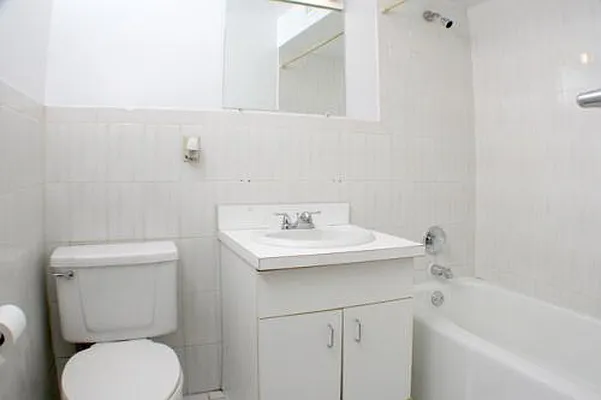 Sold by Fillmore | media 8