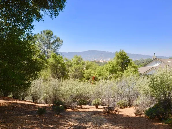 Mary Belle Way, Angels Camp, CA 95222
