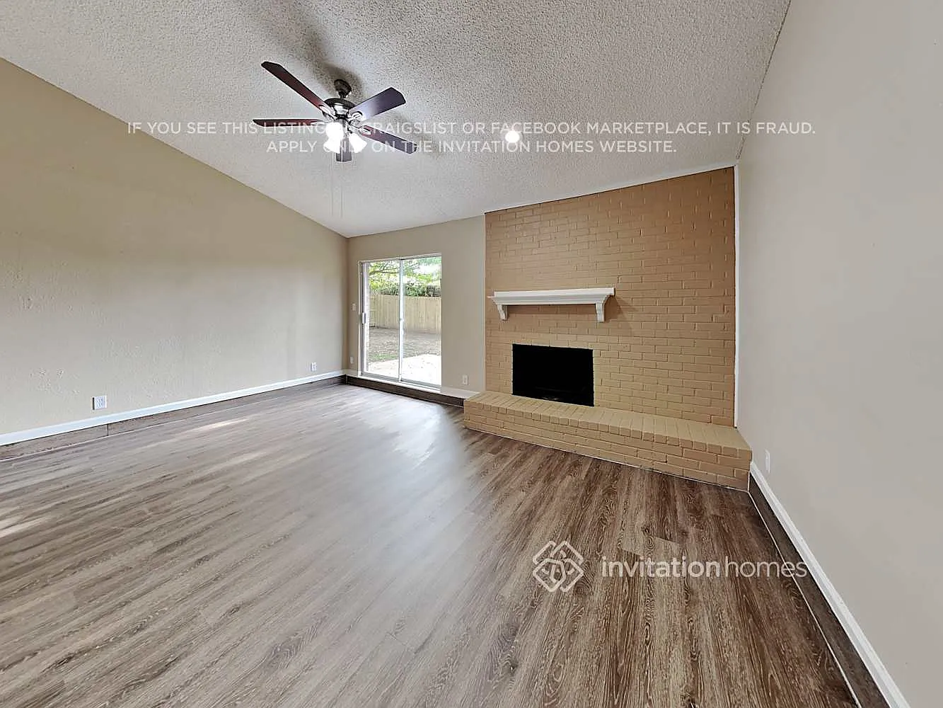 2305 Lavon Creek Ln Arlington, TX 76006 — Photo 3