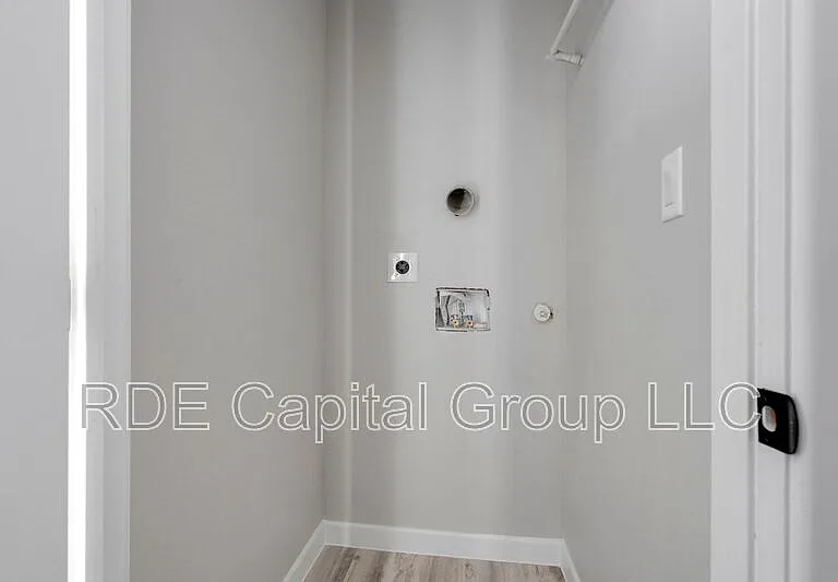 948 Corinth Street Rd #3 — Photo 47