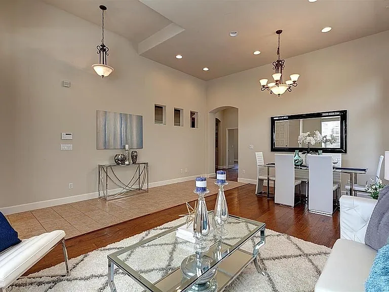 3929 Bouquet Park Ln — Photo 5
