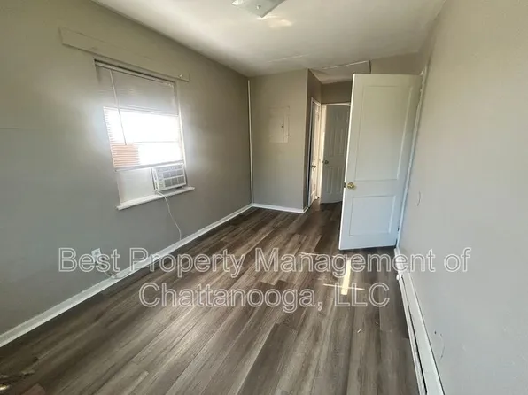 2016 Rawlings St #2018, Chattanooga, TN 37406