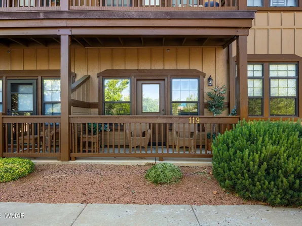 2415 Quarter Horse Trl, Overgaard, AZ 85933