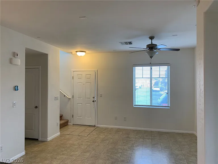 673 Emerald Idol Pl — Photo 2