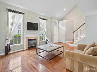 5201 Schindler Dr S, Monmouth Junction, NJ 08852