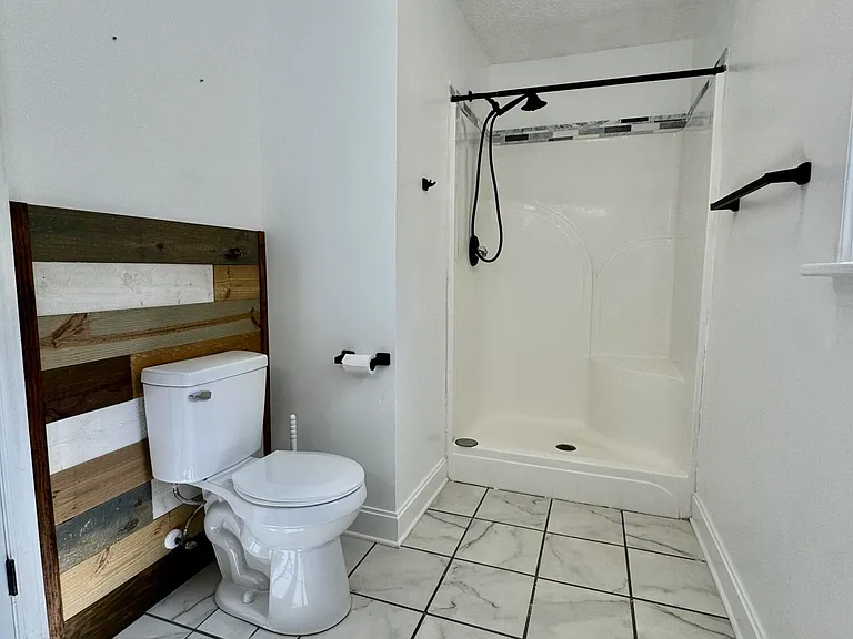 502 Worth Dr — Photo 26