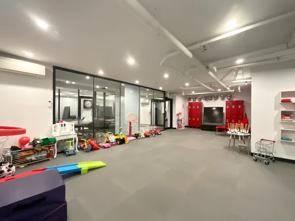 24-75 38th Street image 13 of 17