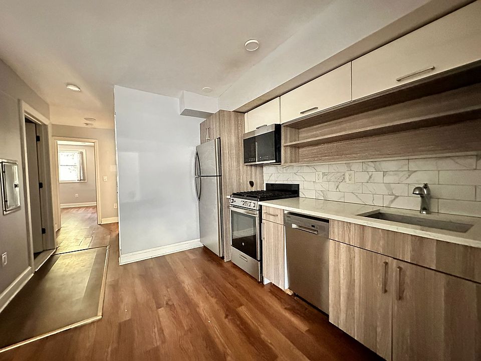 1st image of 51 Jewett Ave