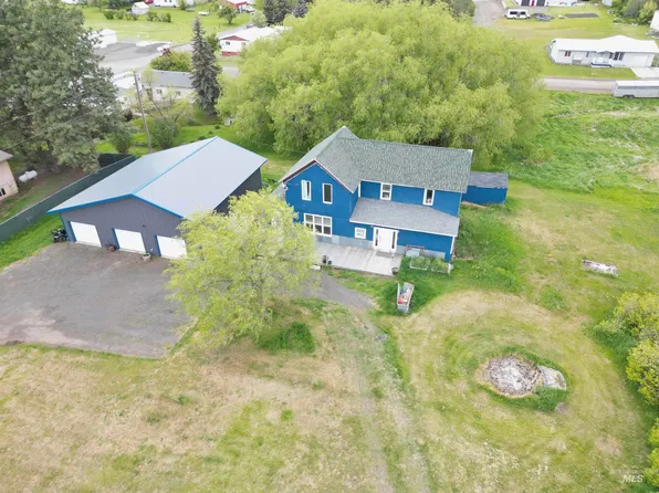 1905 1/2 East St, Keuterville, ID 83522