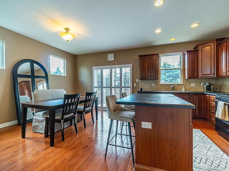 1st image of 6177 Cenpac Ave