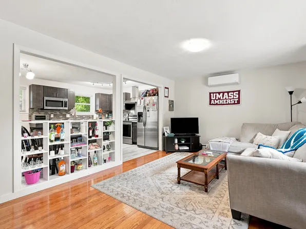 (undisclosed Address), Hadley, MA 01035