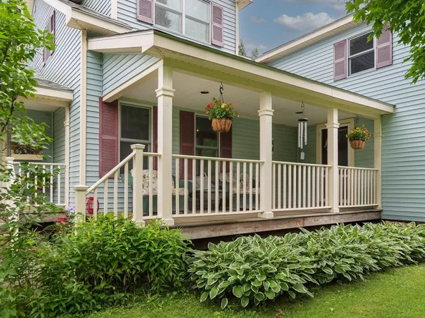 977 Lower Pleasant Valley Road, Cambridge, VT 05464