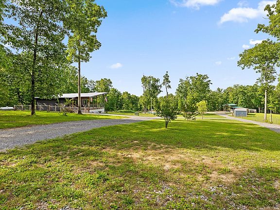 3rd image of 203 Lombardi Rd