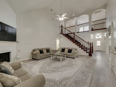 202 Forestridge Dr, Mansfield, TX, 76063