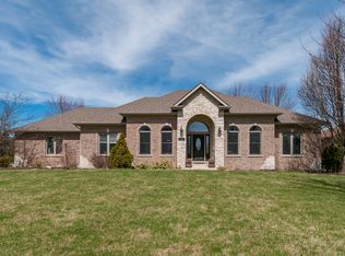 400 E North St, Somonauk, IL 60552