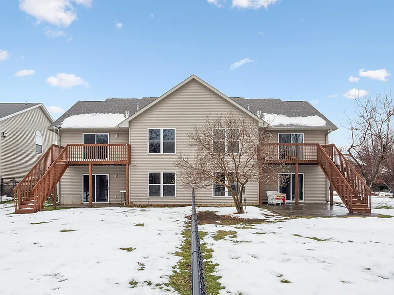 2539 Catskill Ct — Photo 21