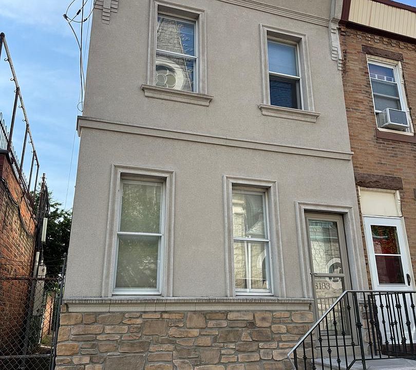 1st image of 3183 Gaul St