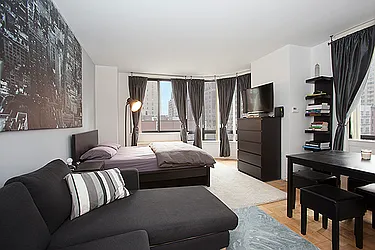 Rented by Edwards & Noble Properties LTD