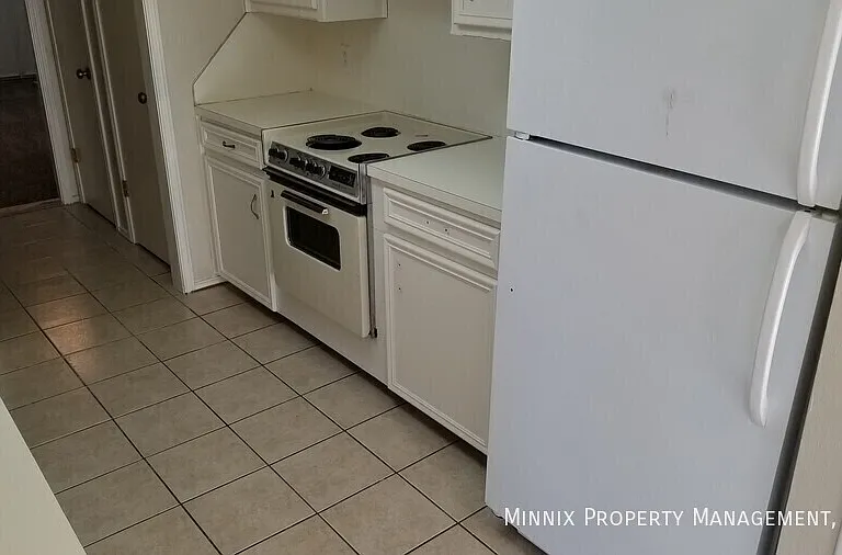 8207 Memphis Ave #B — Photo 10