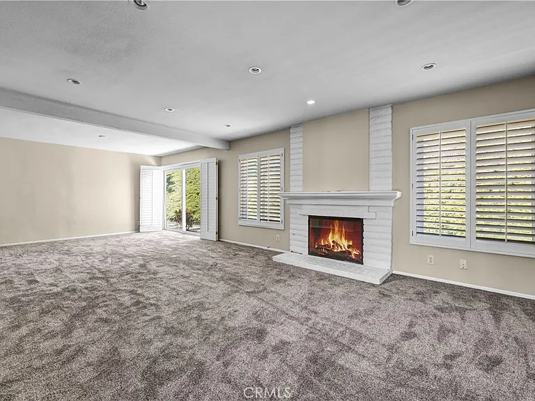 5598 E Vista Del Rio — Photo 5
