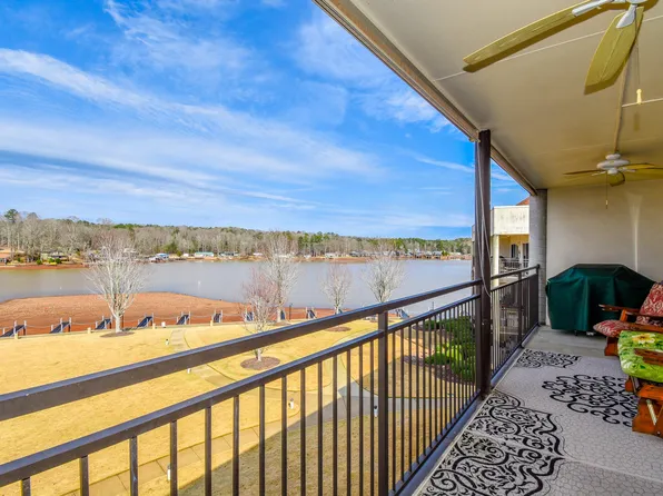 100 Bay Point Dr Unit 305, Dadeville, AL 36853