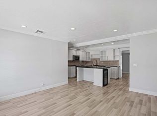 2112 Longwood Rd, West Palm Beach, FL 33409