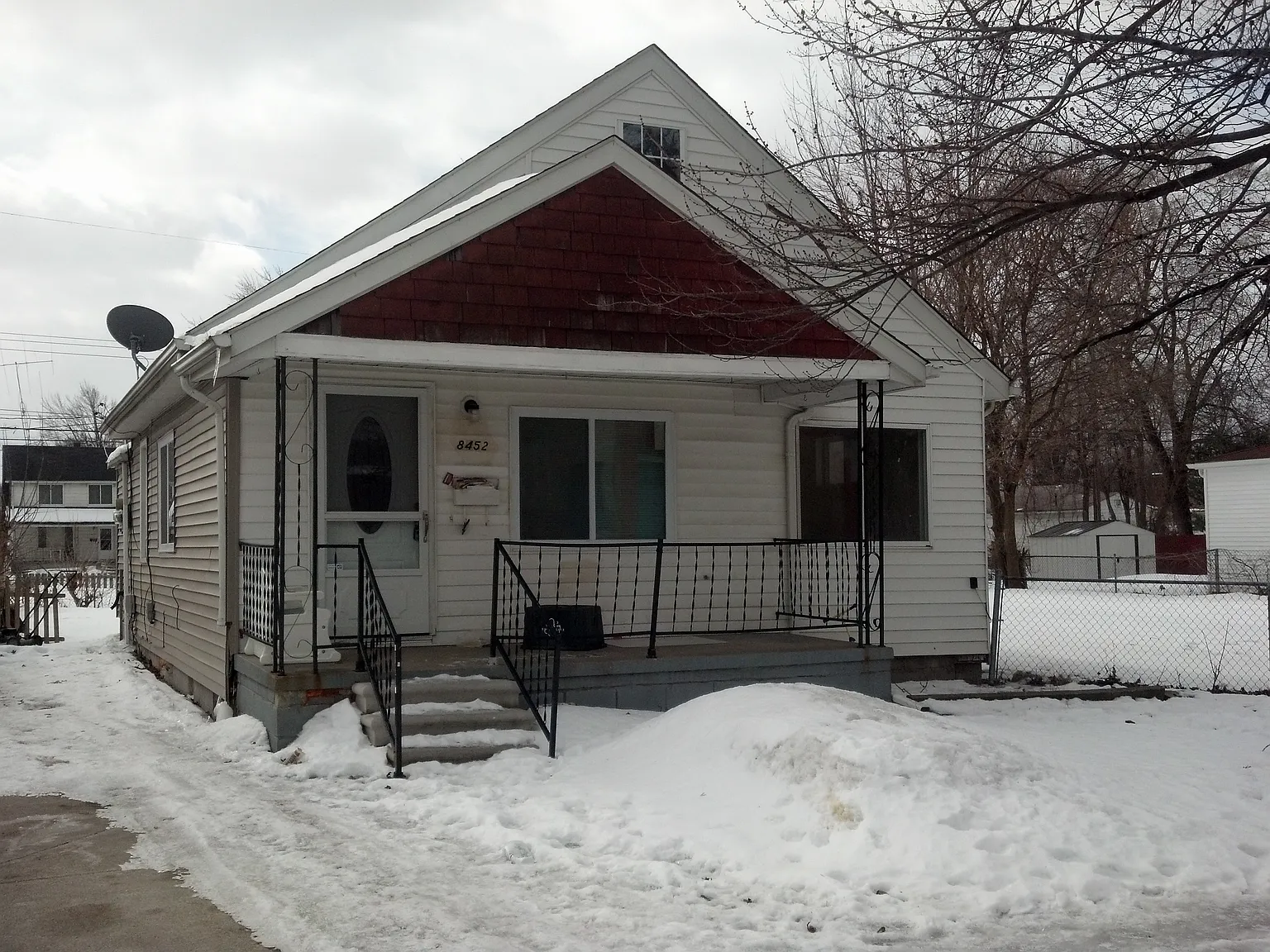 8452 Studebaker Ave photo 1