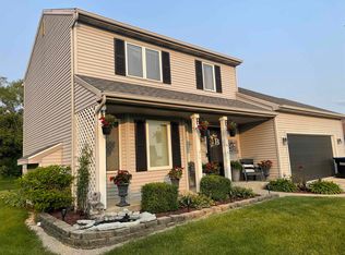 615 Cobblers Ct, Waterloo, IN 46793