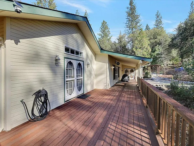 21740 Homestead Rd #ID1571027P — Photo 72