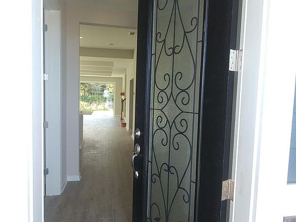 5th image of 97174 Harbor Concourse Cir