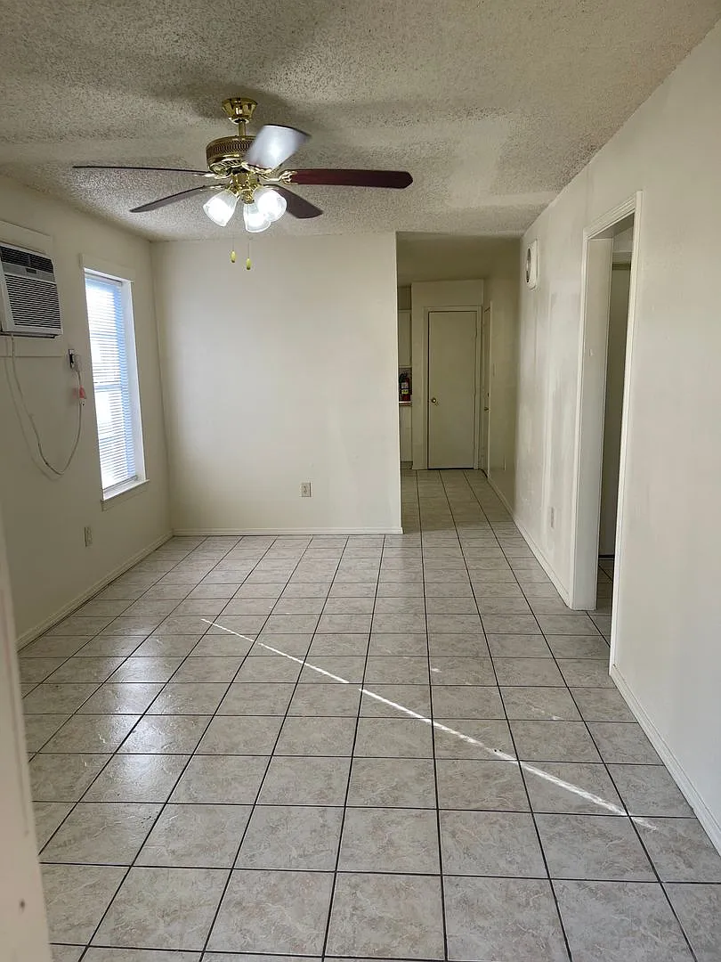 2336 Elm Park Drive, Baton Rouge, LA 70807; 2BR-1BA — Photo 1