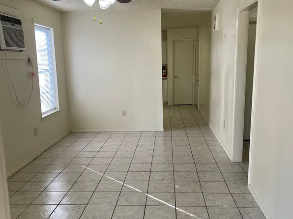 2336 Elm Park Dr, Baton Rouge, LA 70807