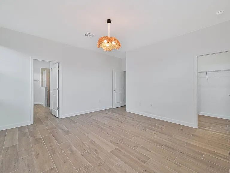 20492 Verawood Loop — Photo 15